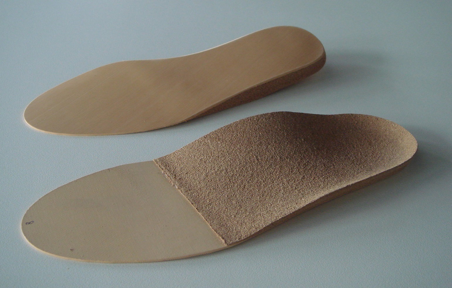 20502 - CAD - RUBBER-CORK NR 46