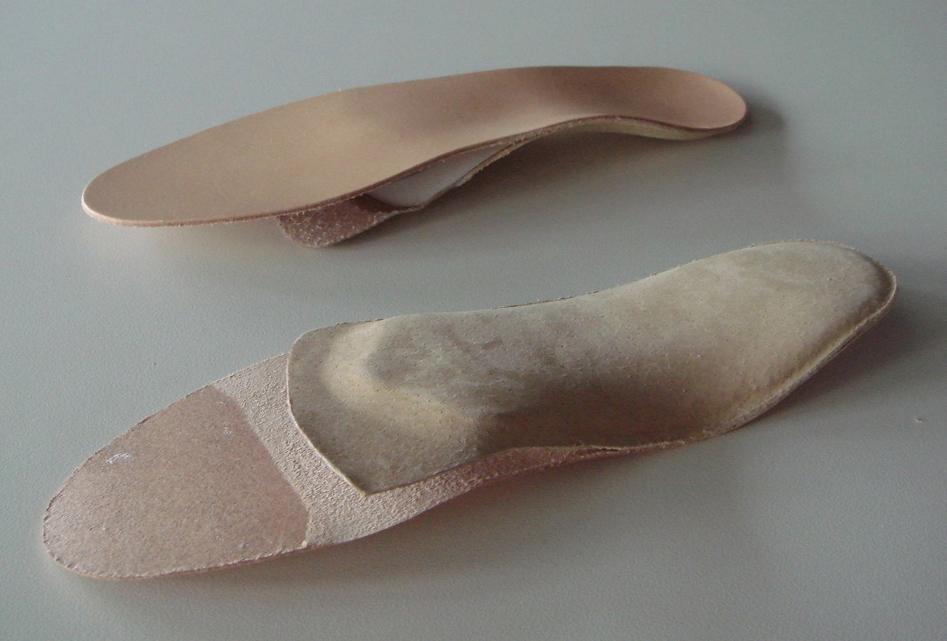 L-10008 * 4/4 ELEGANT/LEATHER NR 40